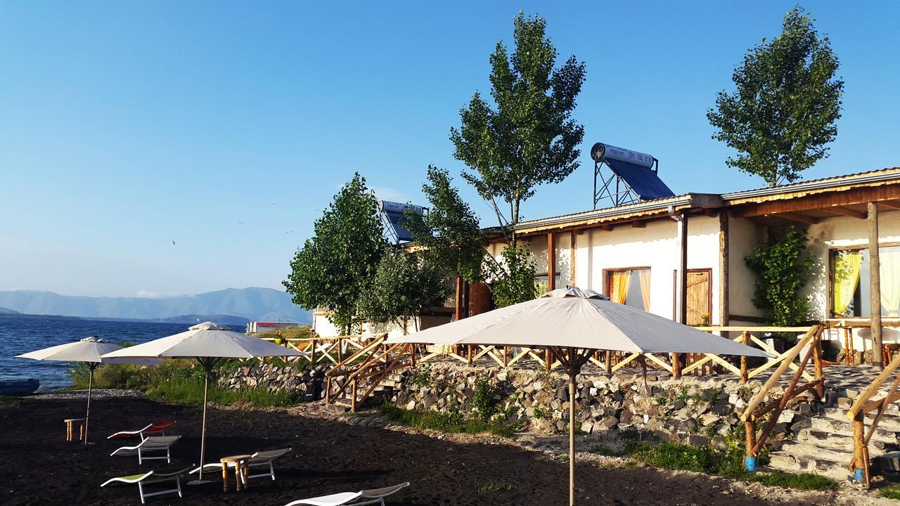 Hotel Bashinjaghyan Sevan Bagian luar foto