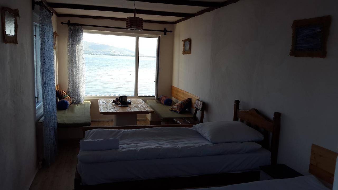 Hotel Bashinjaghyan Sevan Bagian luar foto